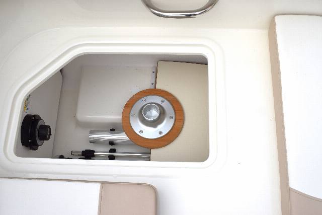 Bayliner VR5 Cuddy - Mercury F150 HK/Udstyr