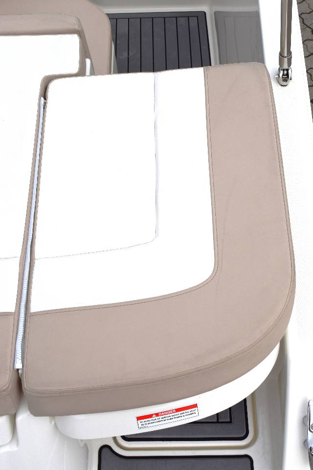 Bayliner VR5 Cuddy - Mercury F150 HK/Udstyr