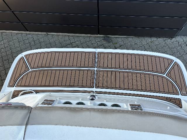 Bayliner VR5 - Mercruiser 4.5L 200 HK