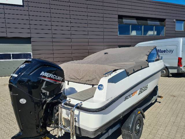 Bella 500 BR - 80 HK Mercury/Udstyr