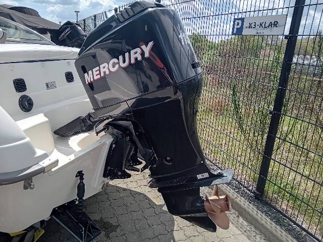 Bella 512 Excel Bowrider m/115 hk Mercury 4-takt efi