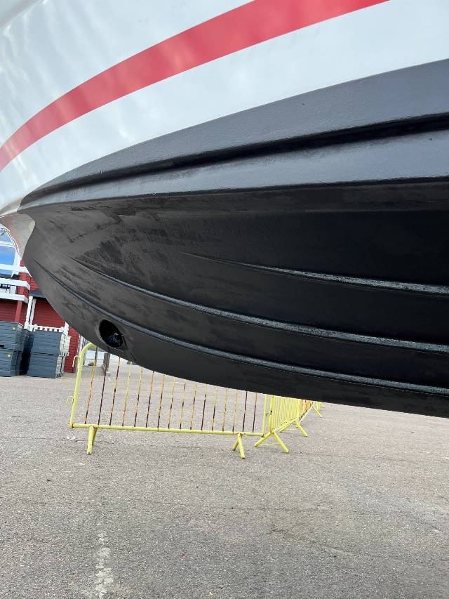 Beneteau Antares 8.80 m/ 250hk Mercury