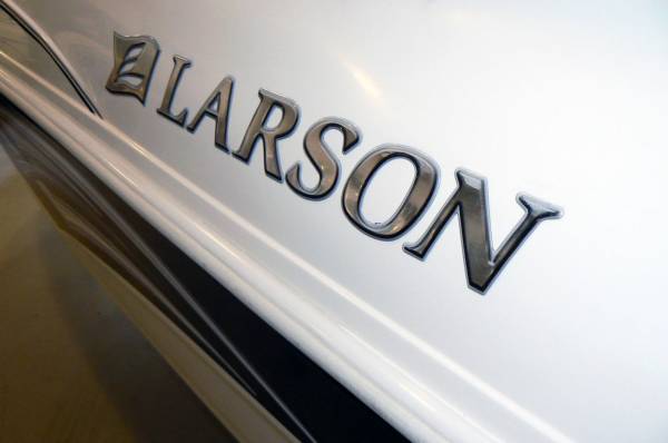 Larson 180 Sport