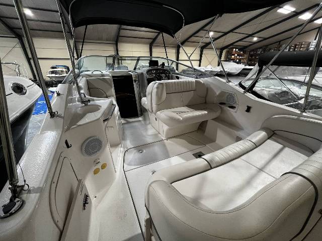 Chaparral 240 Signature - Volvo Penta 5,0 GXI