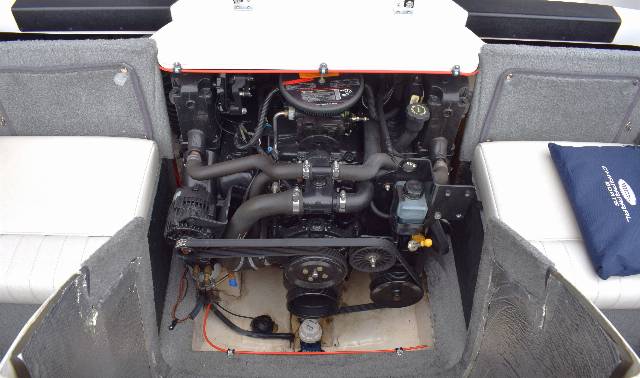 Chaparral SSI 180/Volvo Penta 4,3