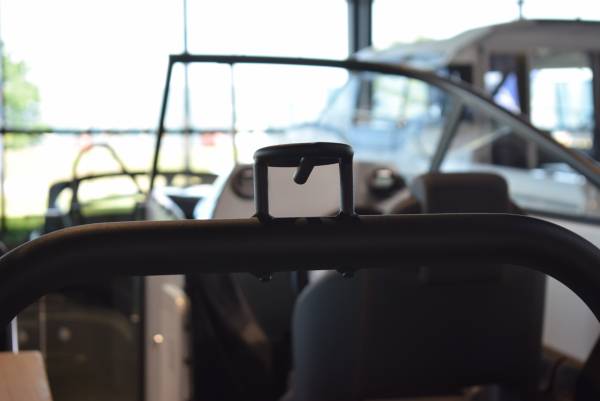 Coaster 600 BR CARBON EDT - 150 HK Yamaha / Masser af udstyr