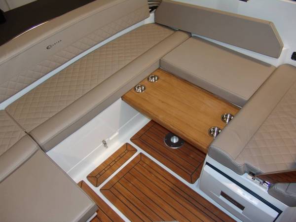 Coaster 600 BR - 175 HK Yamaha/udstyr
