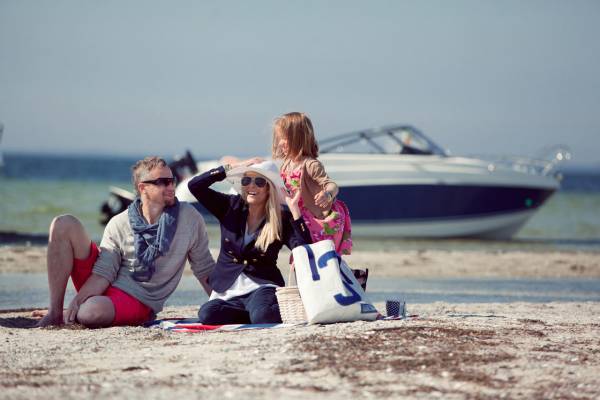 Coaster 600 BR m/100 HK Yamaha og udstyr