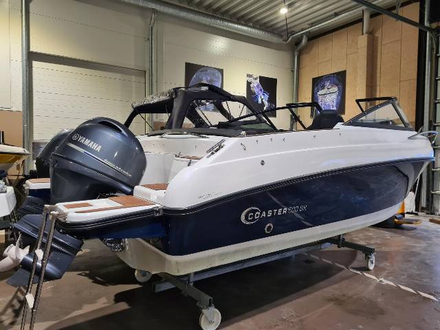 Coaster 600 BR m/100 HK Yamaha og udstyr