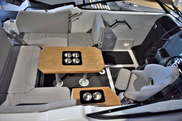 Coaster DC7 - 200 HK Yamaha/udstyr