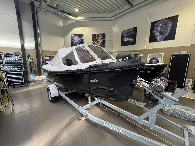 Corsiva 475 Tender / 15hk yamaha