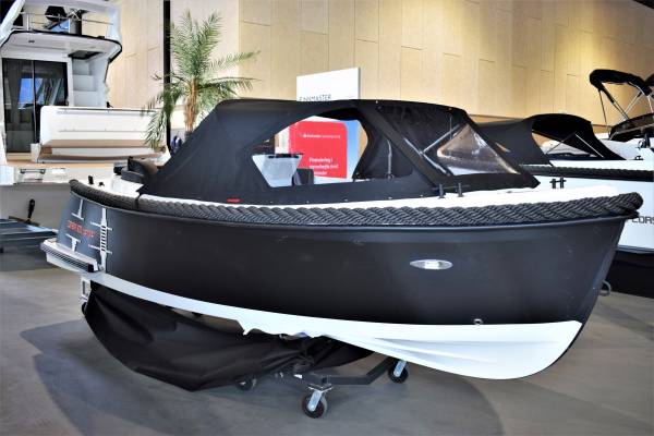 Corsiva 500 Tender - 25 HK Yamaha/Udstyr