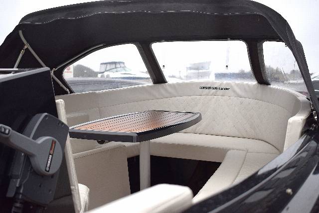 Corsiva 595 Tender 2017 - 25 HK Yamaha/Udstyr