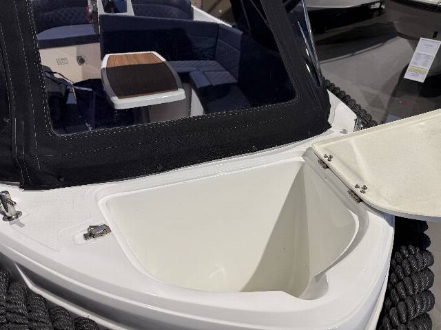 Corsiva 595 Tender - 40 HK Yamaha/Udstyr