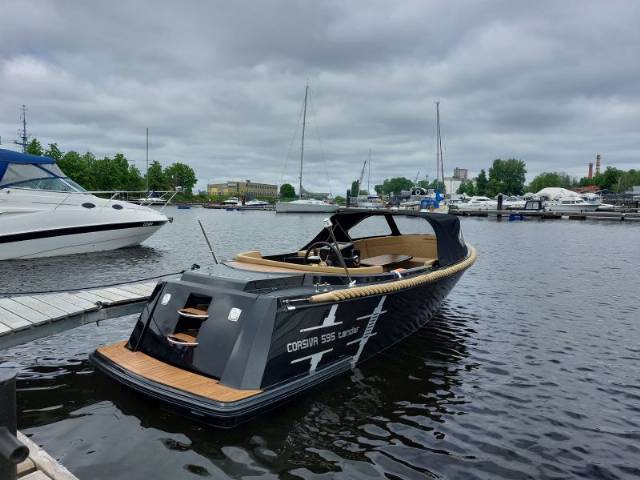 Corsiva 595 Tender - 40 HK Yamaha/Udstyr