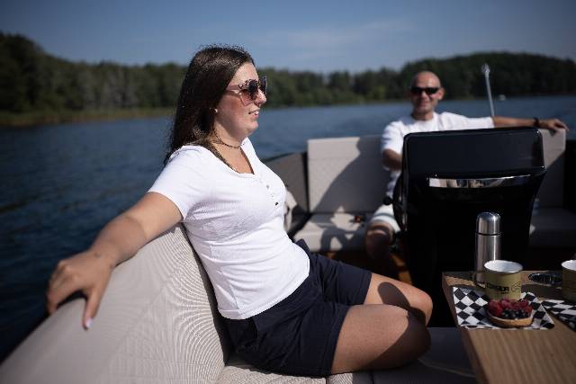 Corsiva 625 Tender 25 HK Yamaha/Udstyr