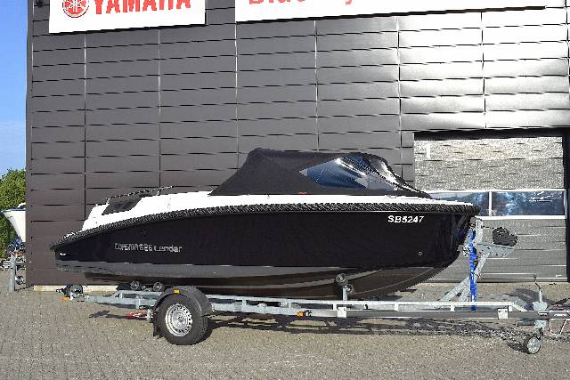 Corsiva 625 Tender 30 HK/Loadet med udstyr!