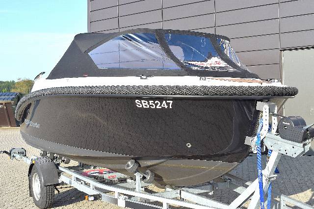 Corsiva 625 Tender 30 HK/Loadet med udstyr!