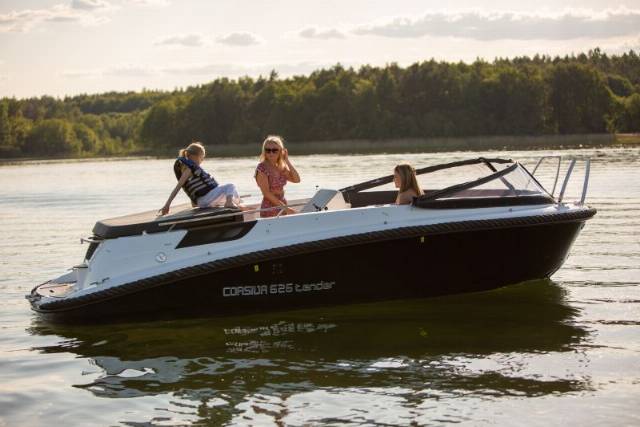 Corsiva 625 Tender m/ 40HK Yamaha/Udstyr - DEMO båd