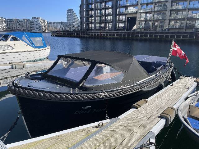 Corsiva 690 Tender - 40 HK Yamaha/Udstyr