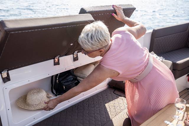 Corsiva 800 Tender - 40 HK Yamaha/Udstyr