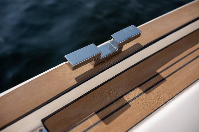 Corsiva 800 Tender - 40 HK Yamaha/Udstyr