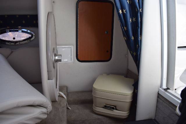 Crownline 230 - Mercruiser 350 MAG/Udstyr