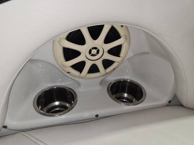 Crownline 250 CR - MAG 375 HK/Udstyr