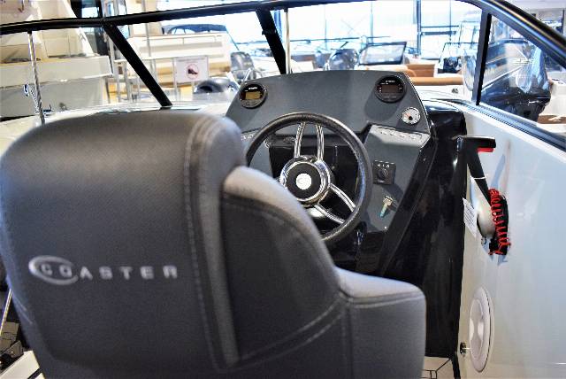 Coaster 600 DC - Yamaha F150 HK/Udstyr