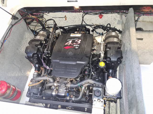 Ebbtide 2100 Sports Cuddy