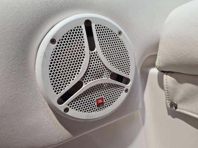 Ebbtide 2100 Sports Cuddy