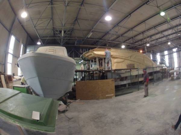 Fabriksbesøg hos Galeon Yachts