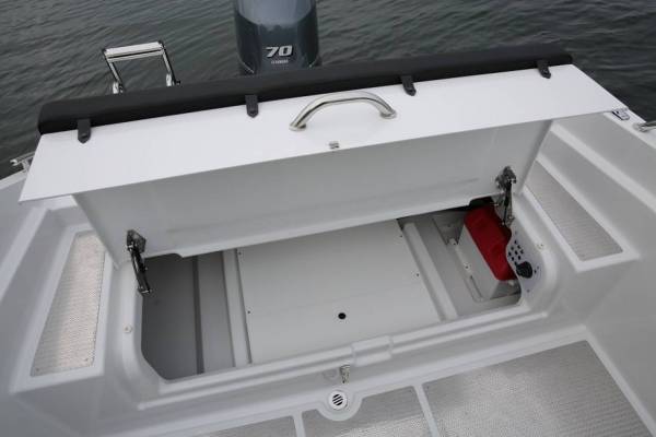 Finnmaster Husky R5 - Yamaha 100 HK/Udstyr