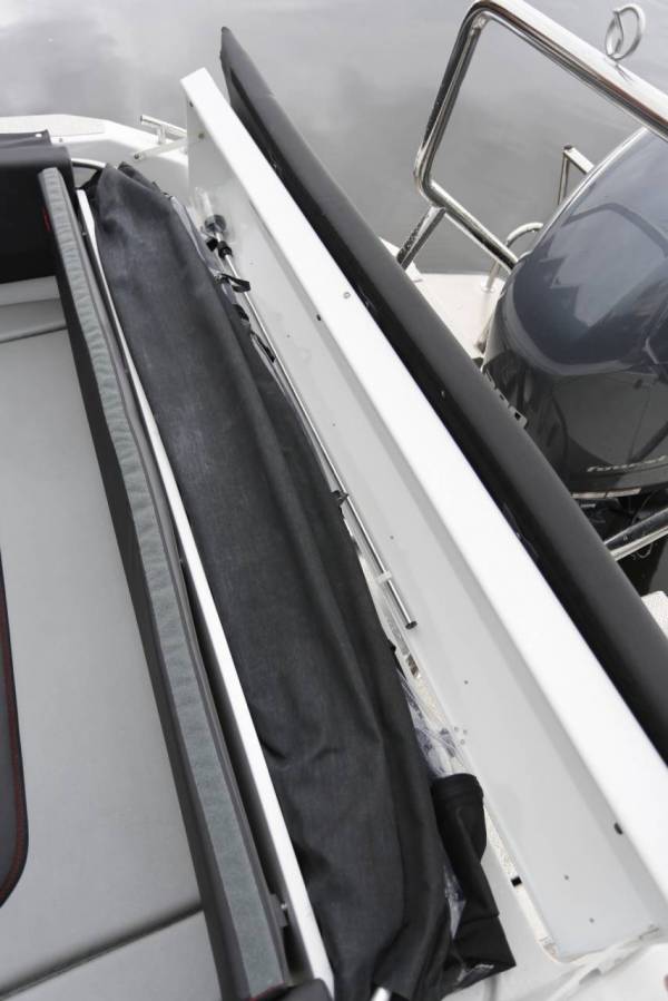 Finnmaster Husky R6 - Yamaha 150/Udstyr