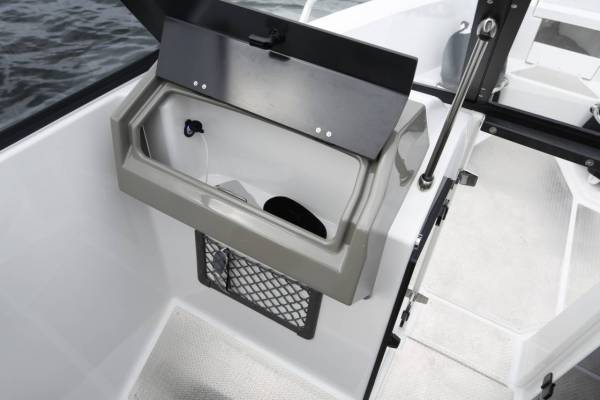 Finnmaster Husky R6 - Yamaha 150/Udstyr