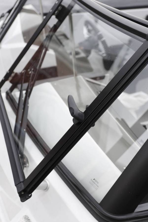 Finnmaster Husky R6 - Yamaha 150/Udstyr