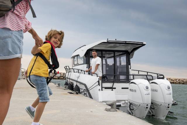 Finnmaster Pilot 8 - Yamaha 2x150 HK/Udstyr