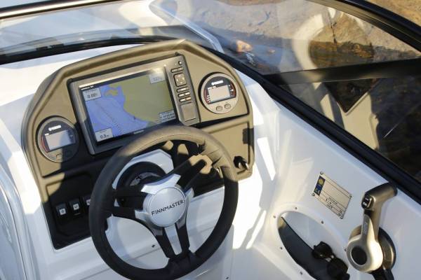 Finnmaster R5 - 70 HK Yamaha/Udstyr