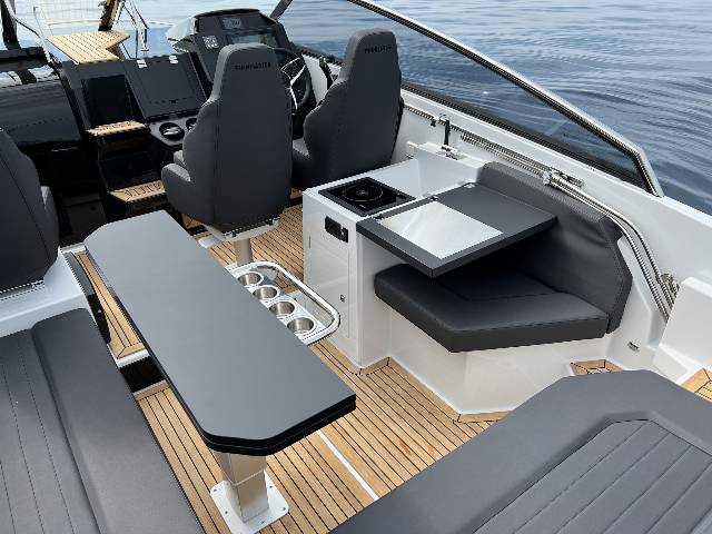 Finnmaster T8 - Yamaha 300 HK/Udstyr