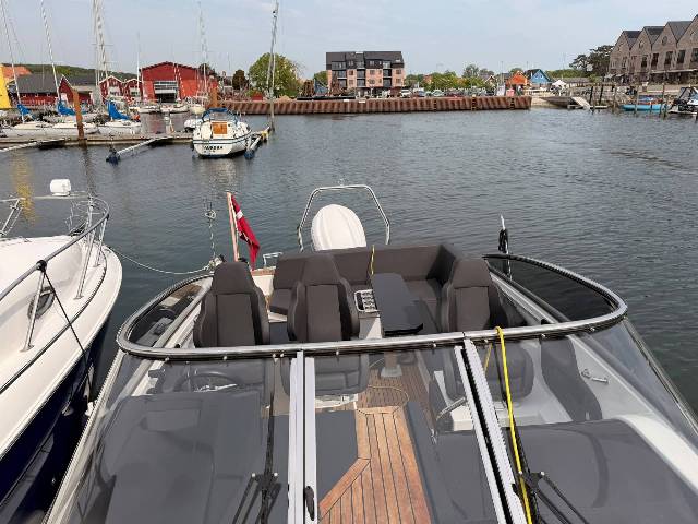 Finnmaster T8 - Yamaha 300 HK/Udstyr