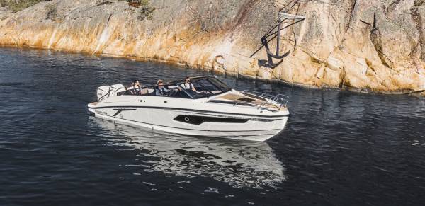 Finnmaster T9 - 2 X F300 Yamaha/Udstyr