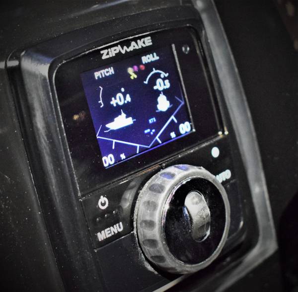 Finnmaster T9 - 2 X F300 Yamaha/Udstyr