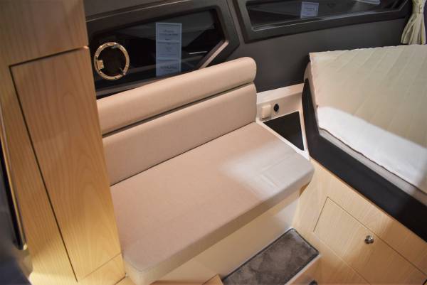 Finnmaster T9 - 2 X F300 Yamaha/Udstyr