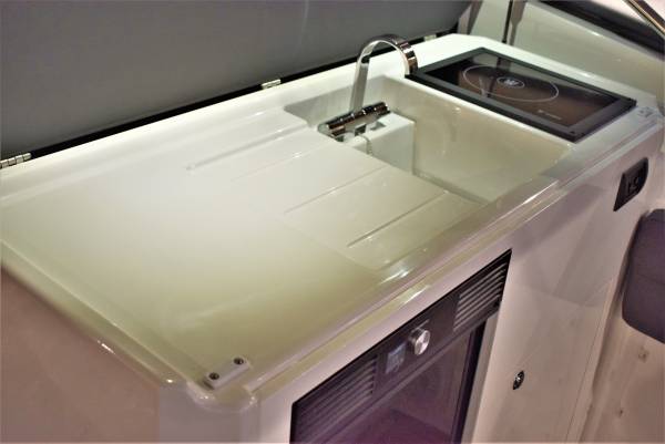 Finnmaster T9 - 2 X F300 Yamaha/Udstyr