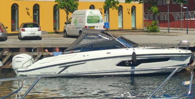 Finnmaster T9 - 2 X F300 Yamaha/Udstyr
