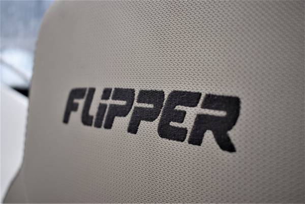 Flipper 700ST m/Yamaha F225 V6 og udstyr