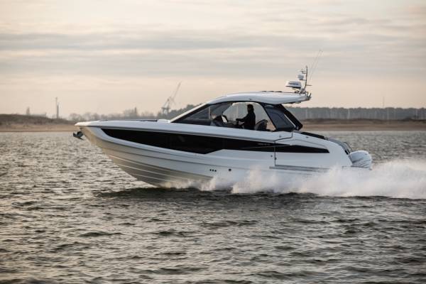 Galeon 325 GTO