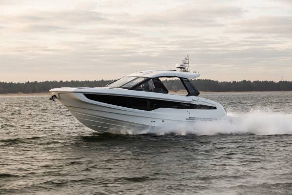 Galeon 325 GTO