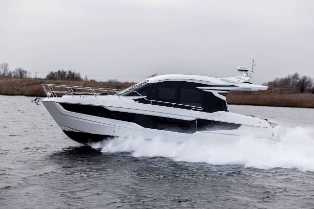 Galeon 410 HTC