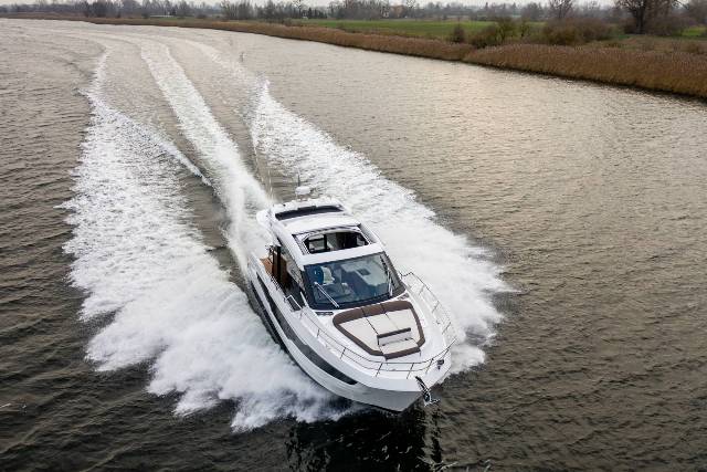 Galeon 410 HTC